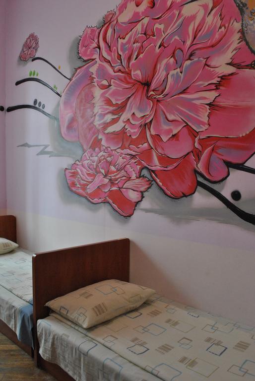 Hostel Comfortリヴィウ エクステリア 写真